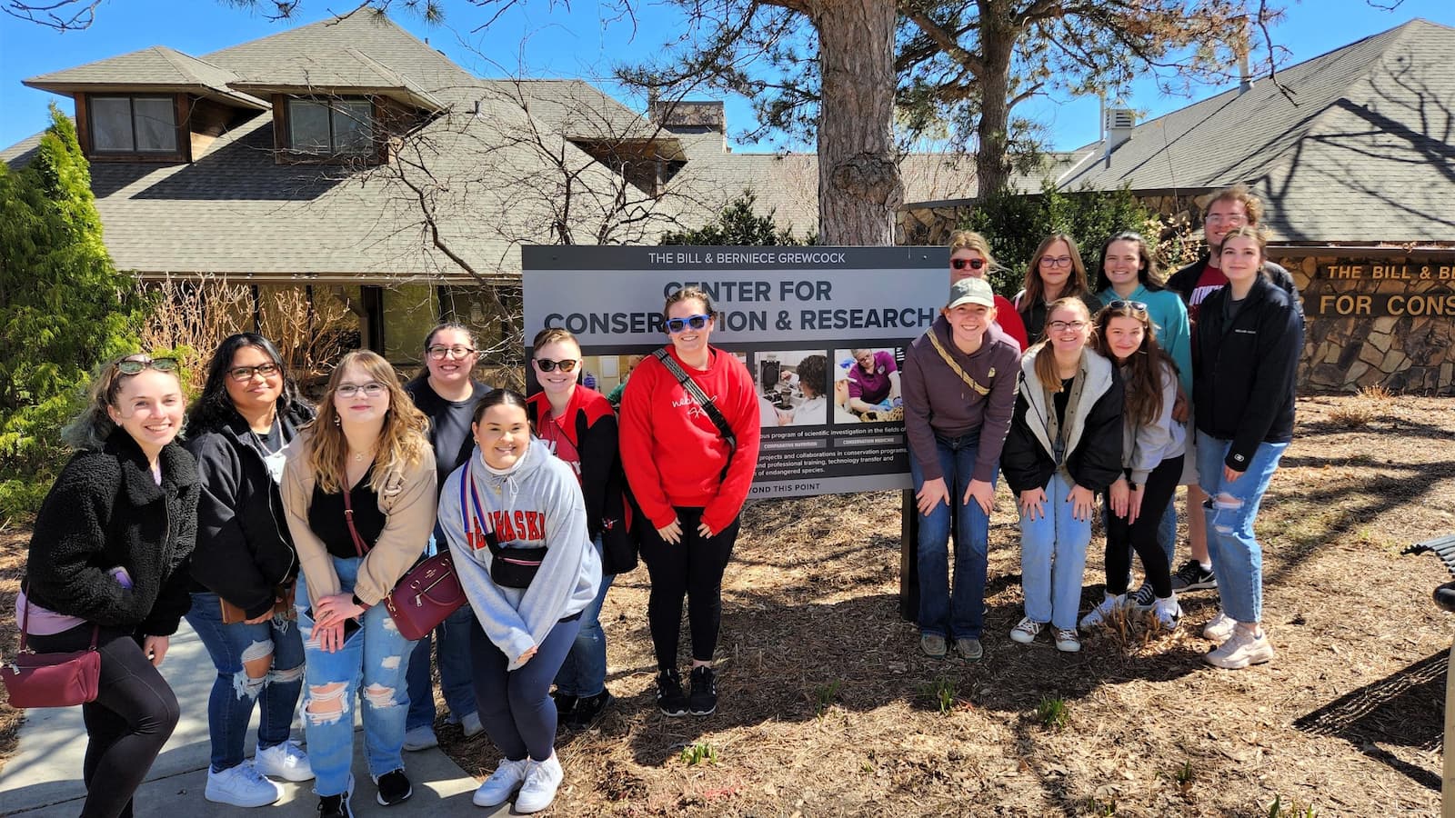 Animal Science students visiting the Omaha's Henry Doorly Zoo and Aquarium