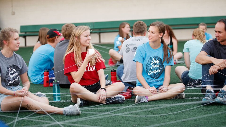 Students at the LC Welcome Event playing a icebreaker game